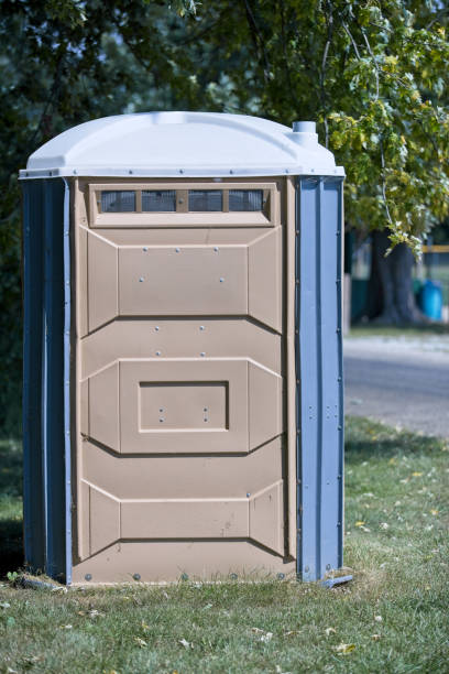 Best Portable restroom trailer rental  in Childersburg, AL