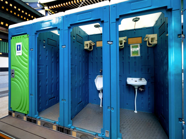 Best Construction site porta potty rental  in Childersburg, AL